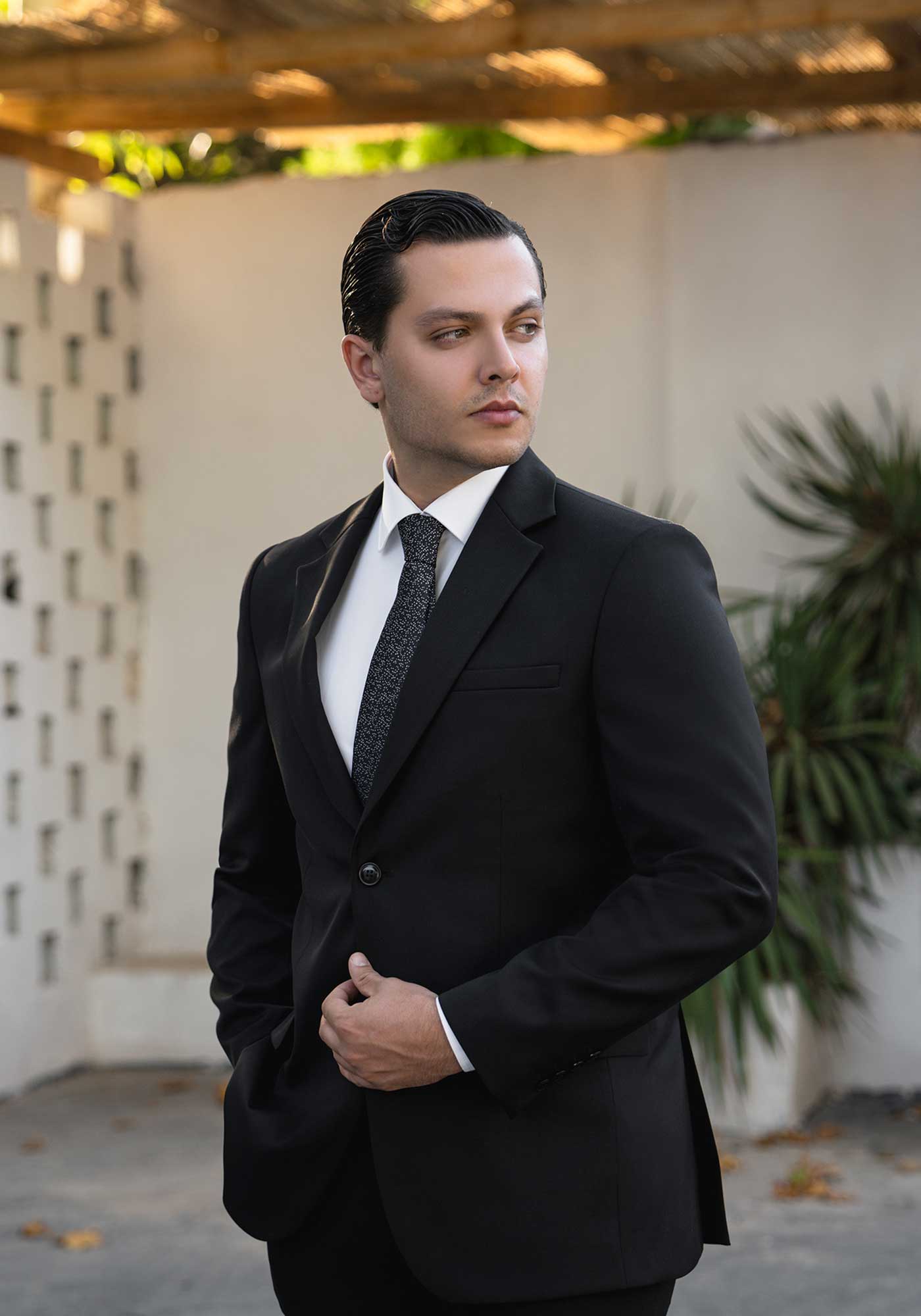 کت و شلوار دو دکمه یقه انگلیسی مشکی