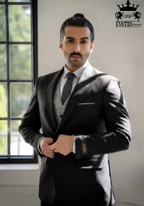 ۵ اشتباه رایج در پوشیدن کت و شلوار مردانه و راهنمای اصلاح آنها